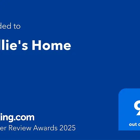 Hellie's Catane